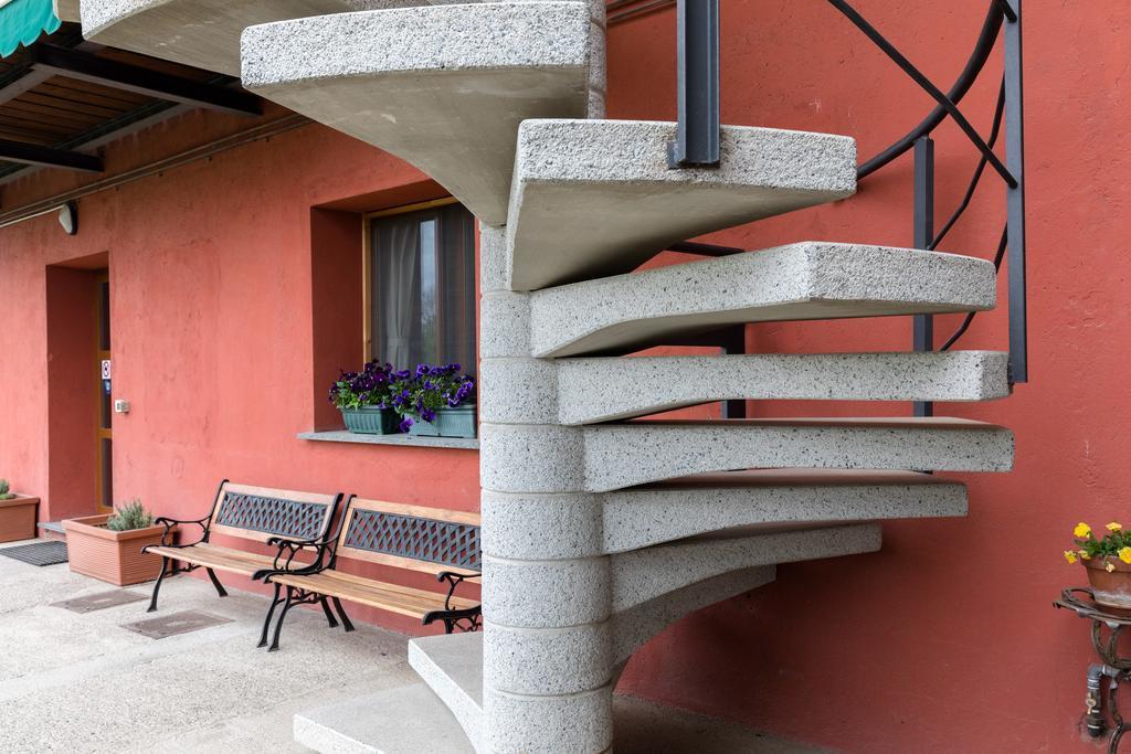 Agriturismo Jesson Rosamund 칸투 외부 사진